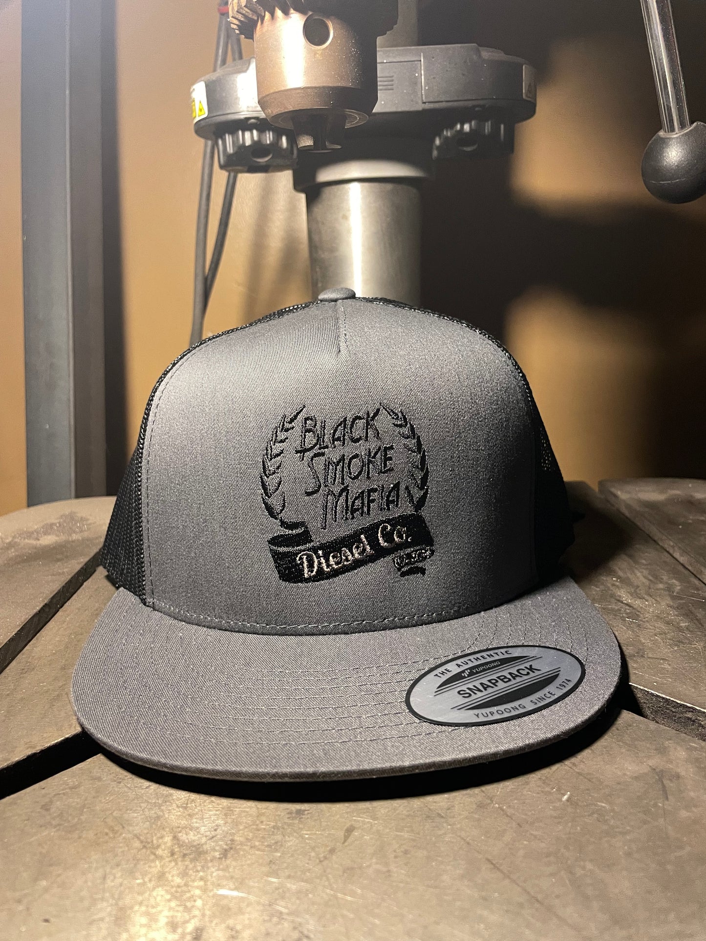 Leaf Logo Flat Bill