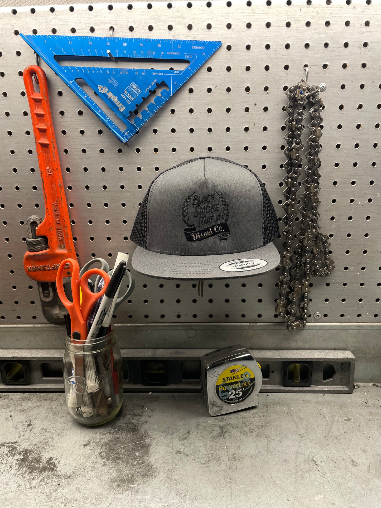 Leaf Logo Flat Bill